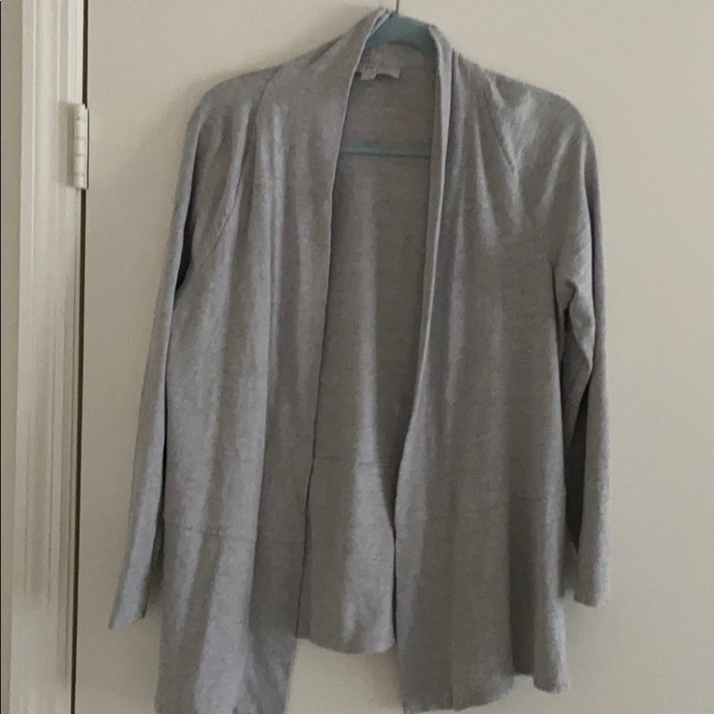 Grey cardigan